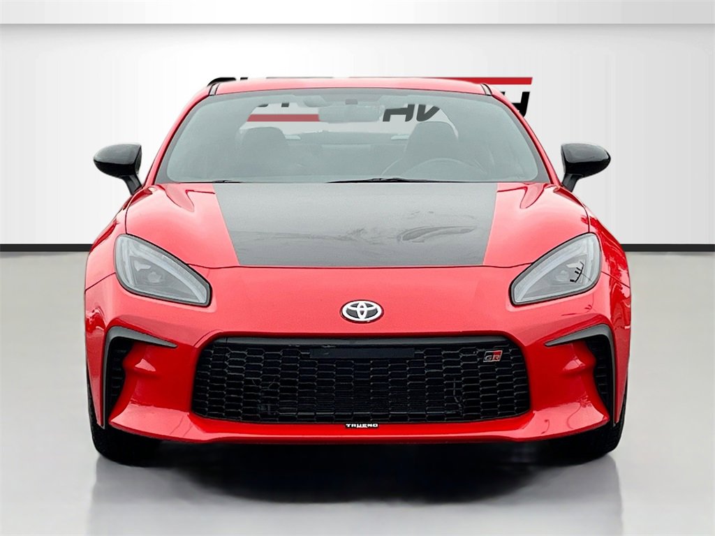 Used 2024 Toyota GR86 TRUENO Edition image 2