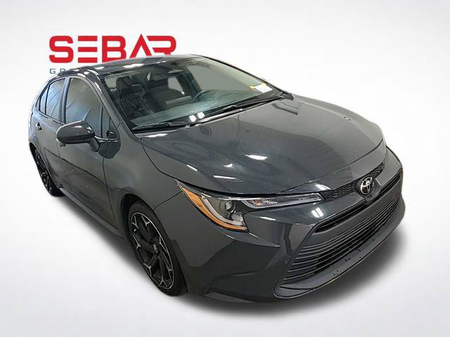 Used 2025 Toyota Corolla LE FWD image 18