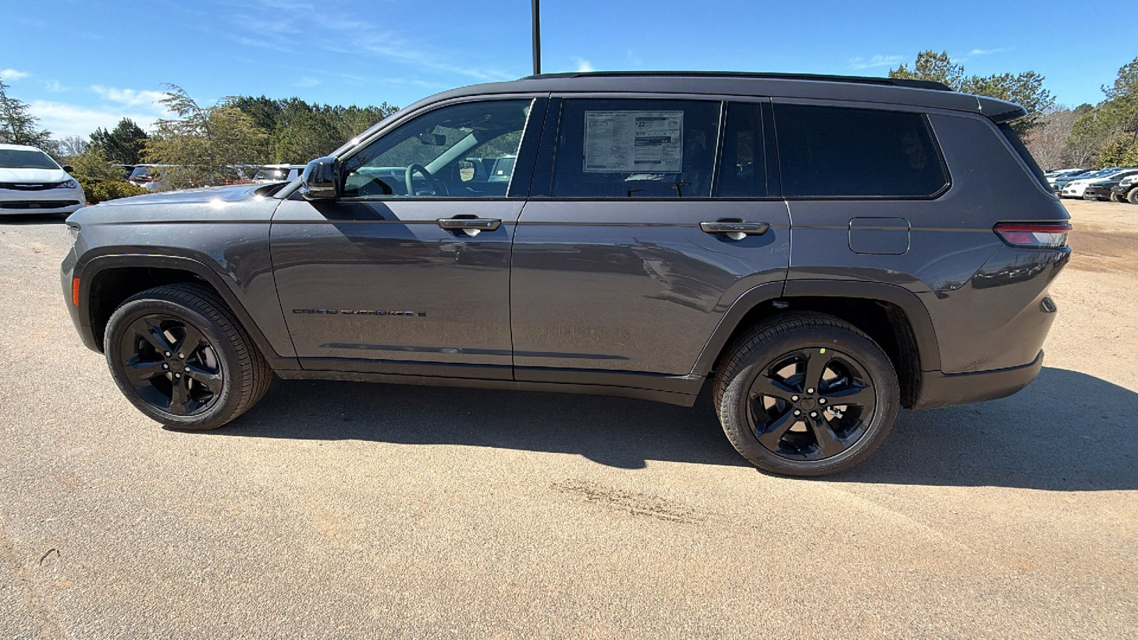 New 2026 Jeep Grand Cherokee L Limited image 11