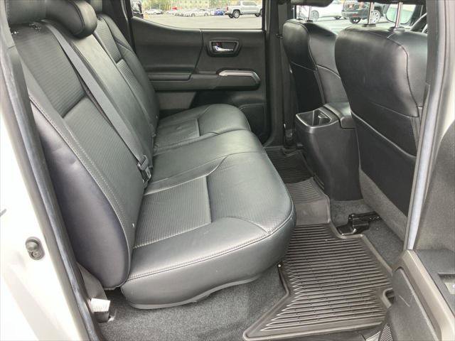 Certified 2022 Toyota Tacoma Limited w/ Nightshade Package image 35