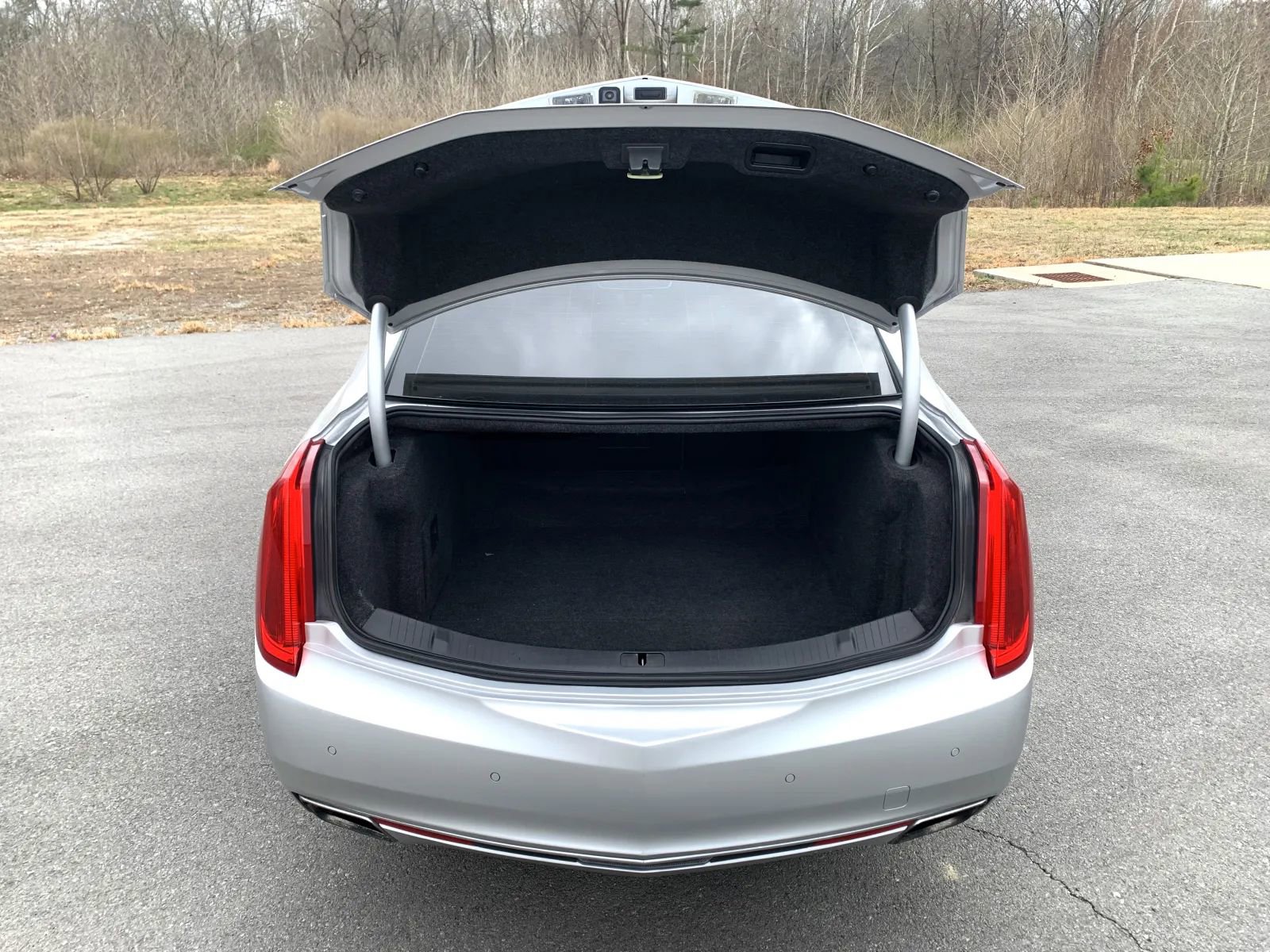 Used 2017 Cadillac XTS Luxury image 10