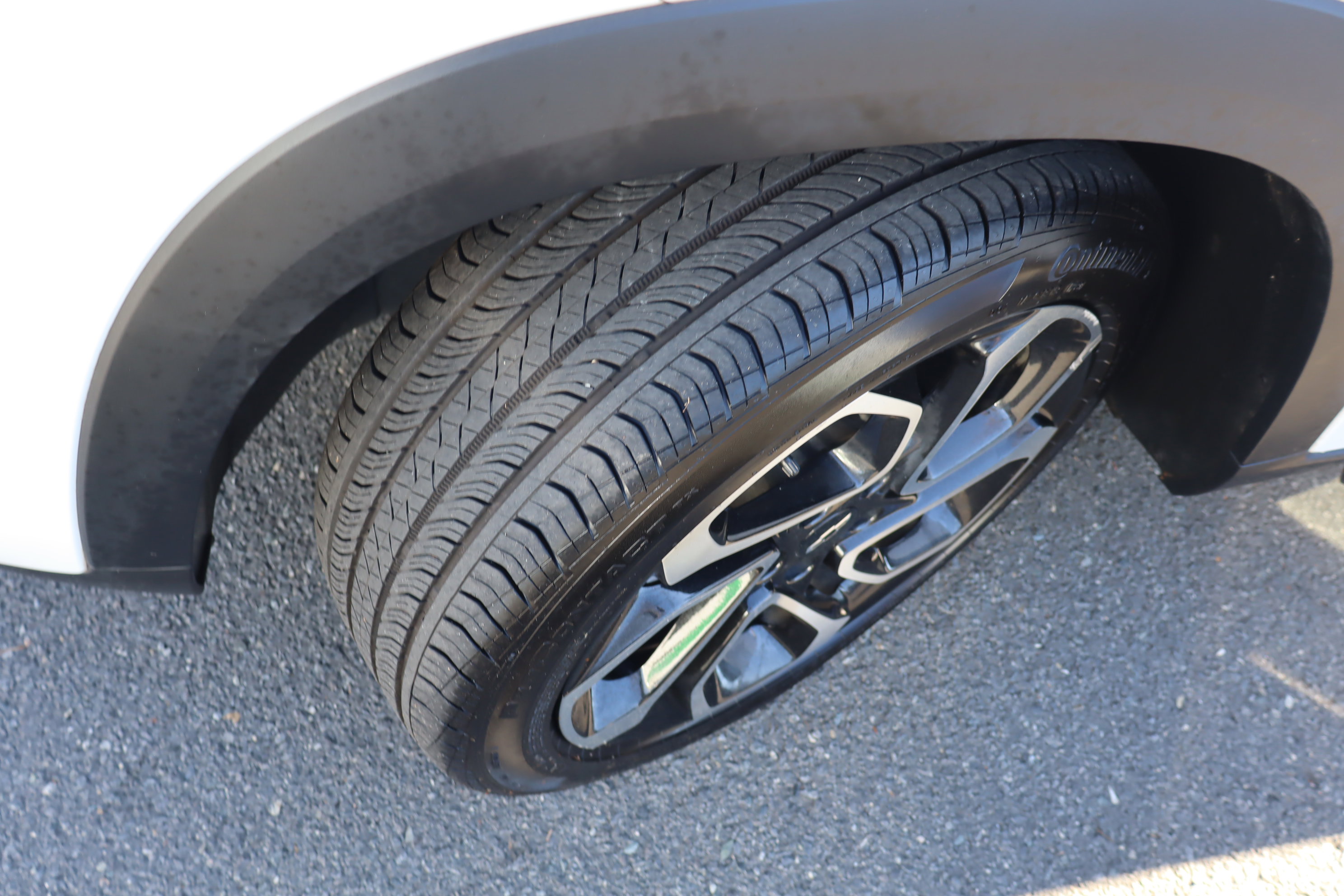 Certified 2024 Chevrolet Trax RS w/ Driver Confidence Package image 41