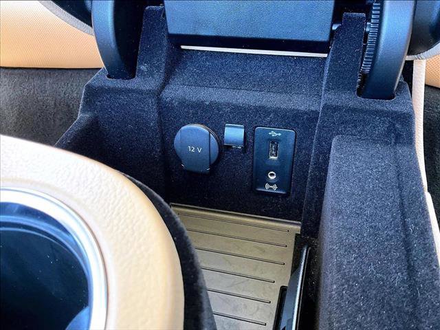 Used 2018 Porsche Panamera 4S image 26