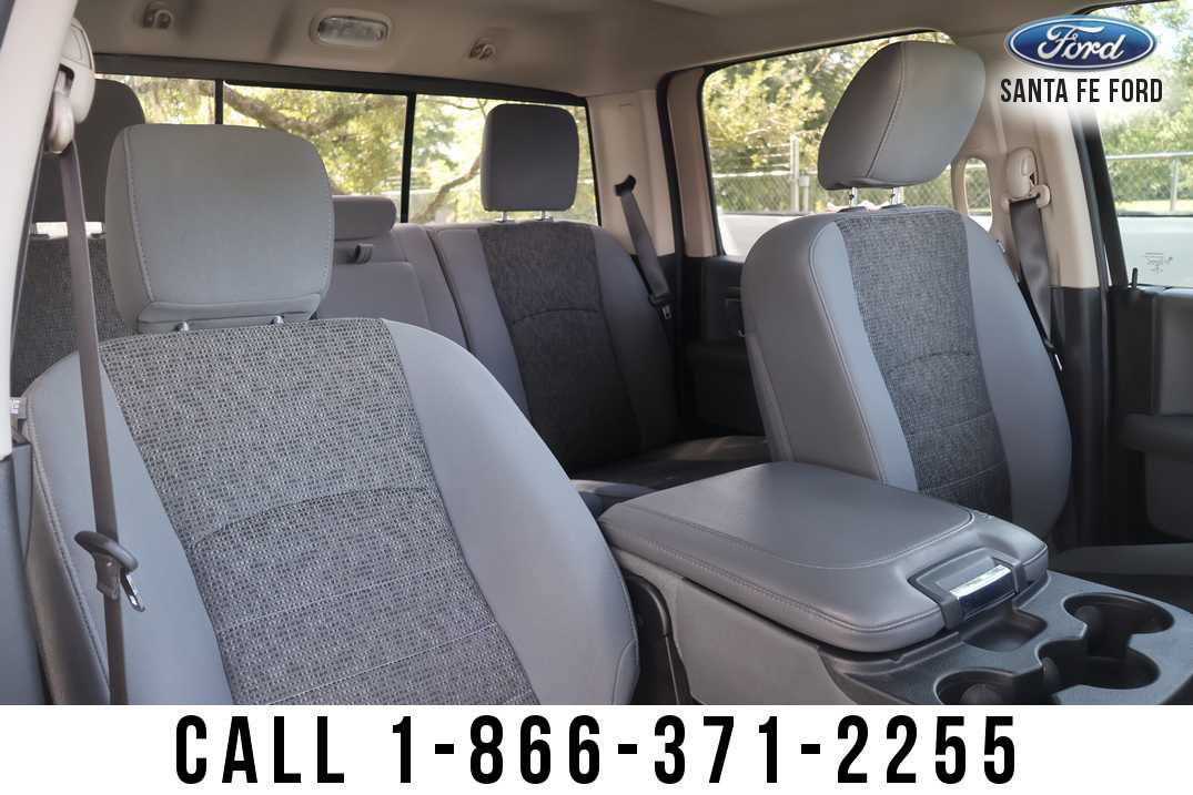 Used 2019 RAM 1500 Big Horn RWD image 29