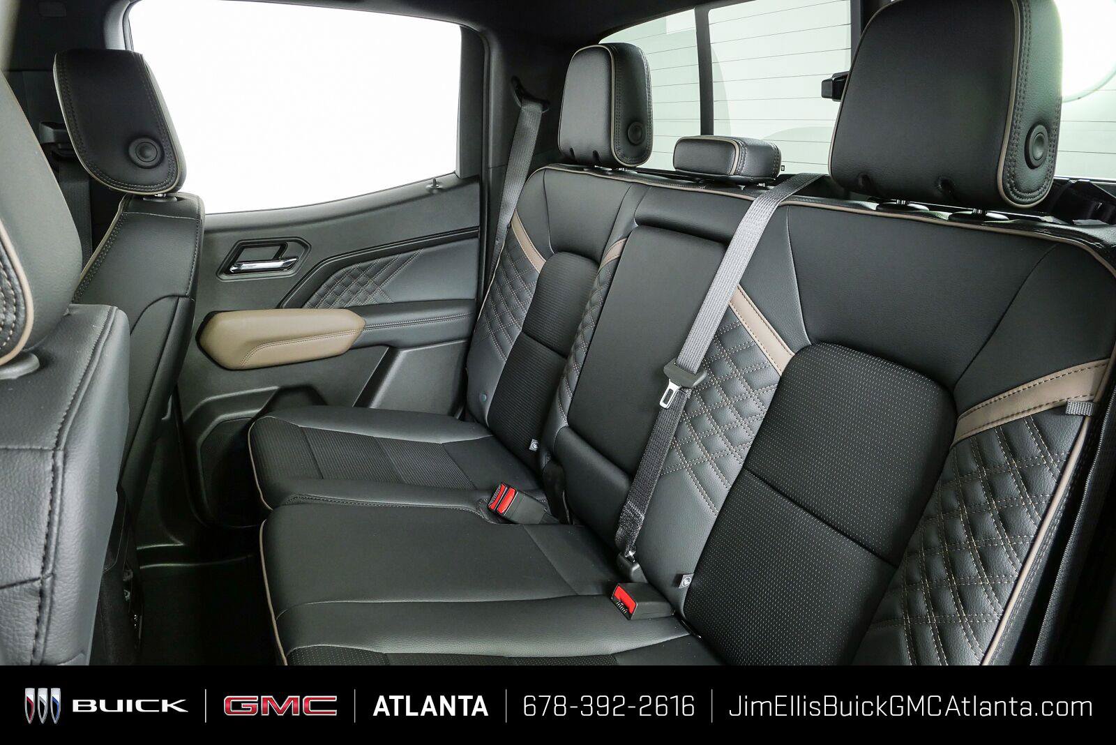 New 2026 GMC Canyon Denali AWD/4WD image 18