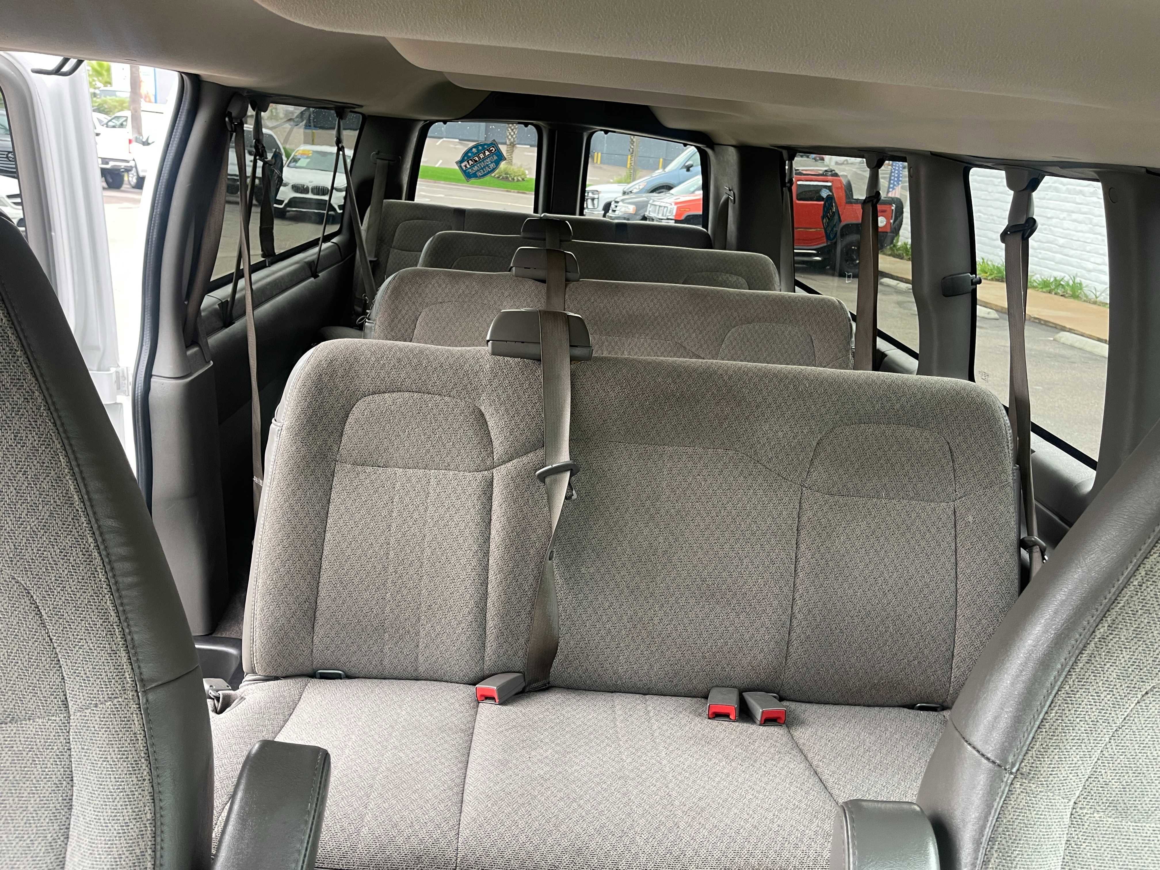 Used 2016 Chevrolet Express 3500 LT w/ LT Preferred Equipment Group image 11