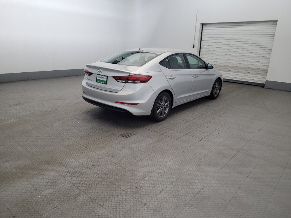 Used 2018 Hyundai Elantra SEL FWD image 9