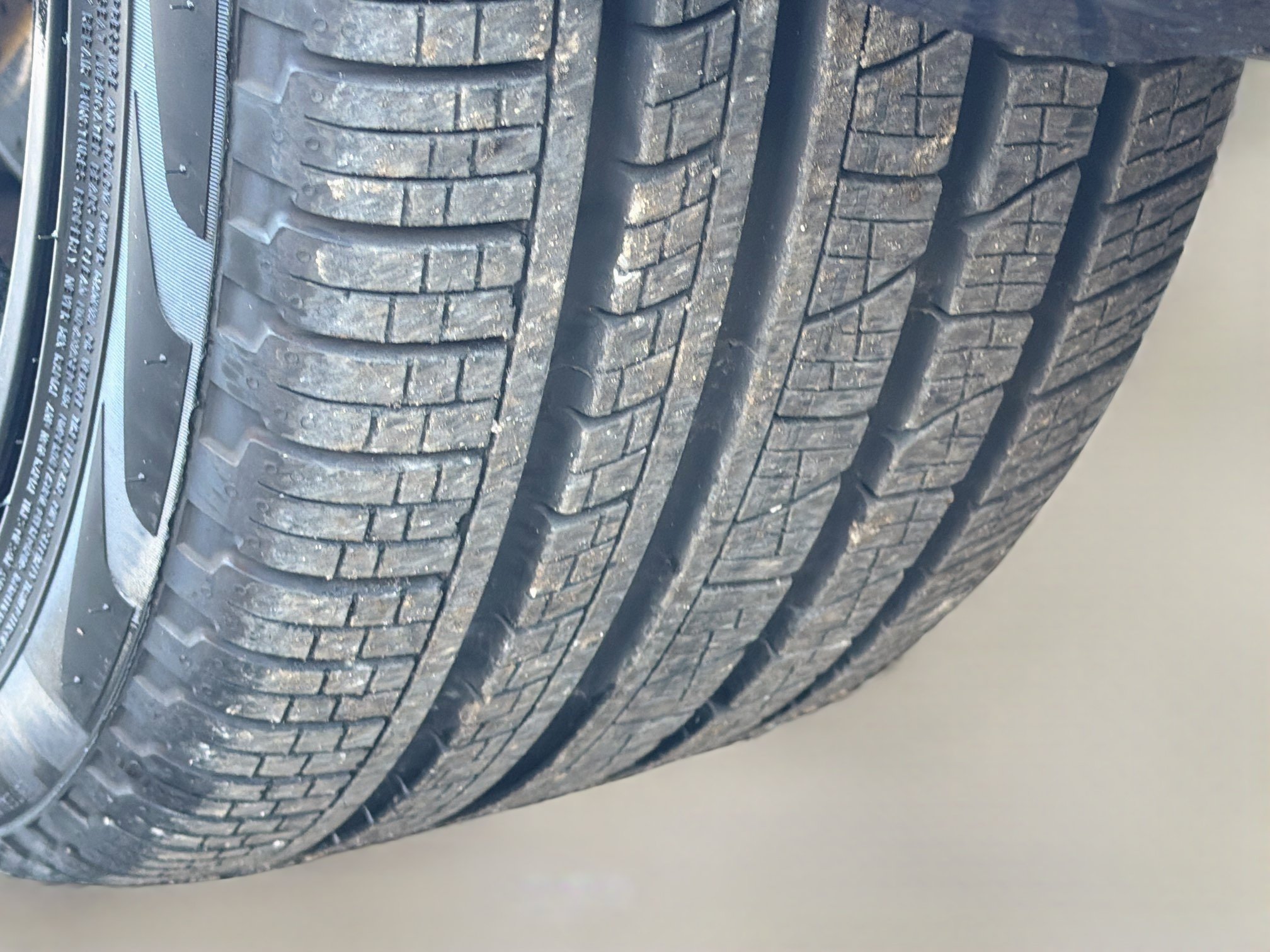 Used 2023 Maserati Levante Modena AWD/4WD image 43