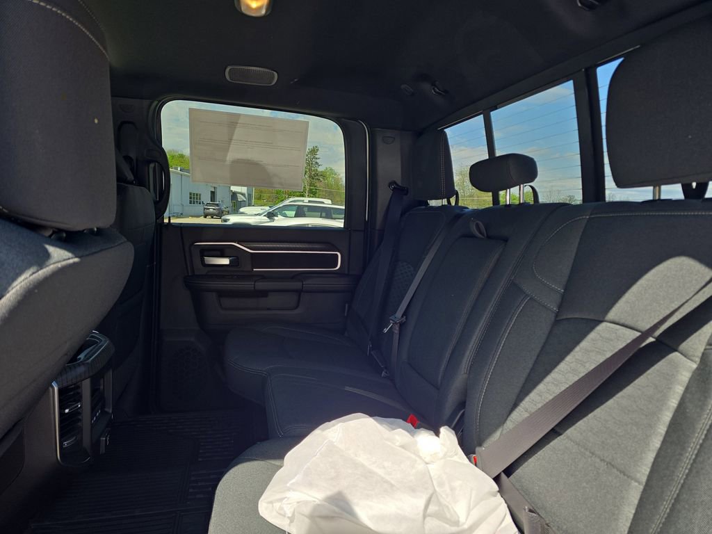 New 2026 RAM 2500 Big Horn AWD/4WD image 24