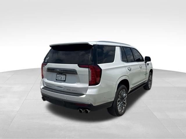 Used 2023 GMC Yukon Denali Ultimate w/ LPO, Floor Liner Package AWD/4WD image 4