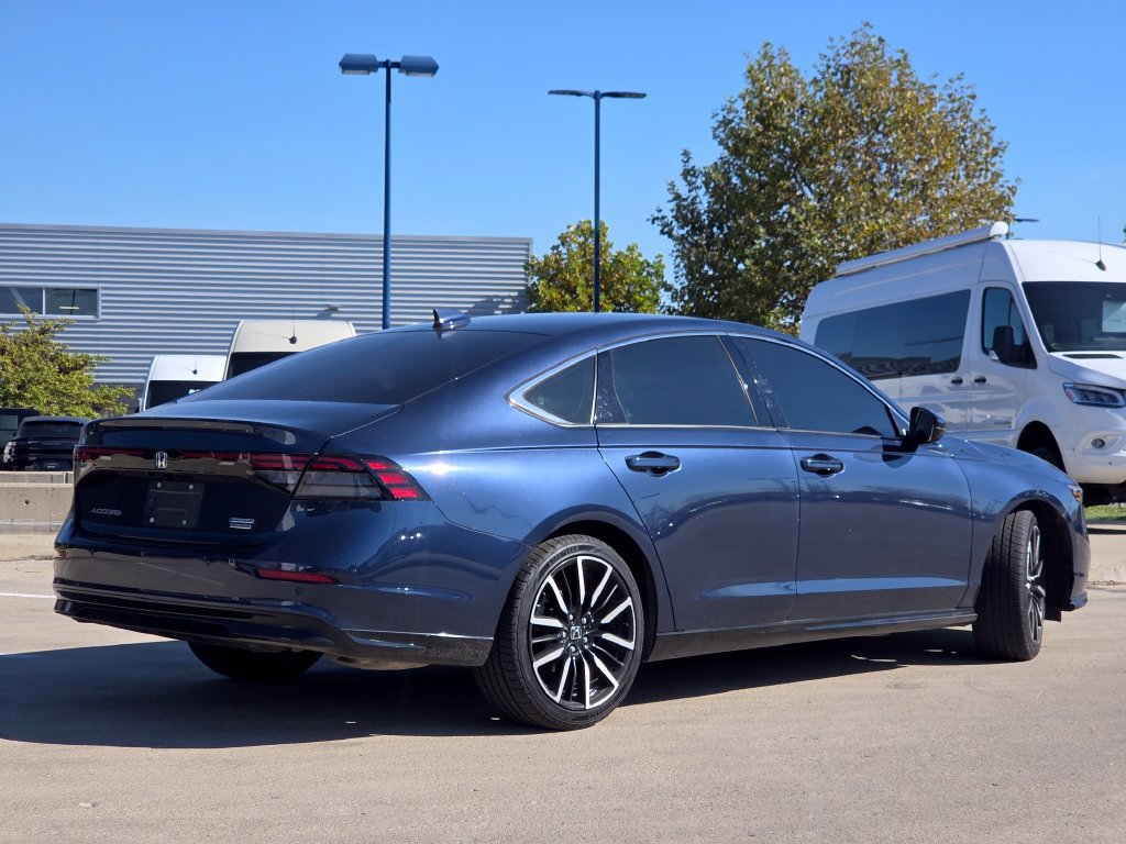 Used 2024 Honda Accord Touring image 24