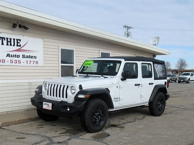 Used 2018 Jeep Wrangler Unlimited Sport image 2