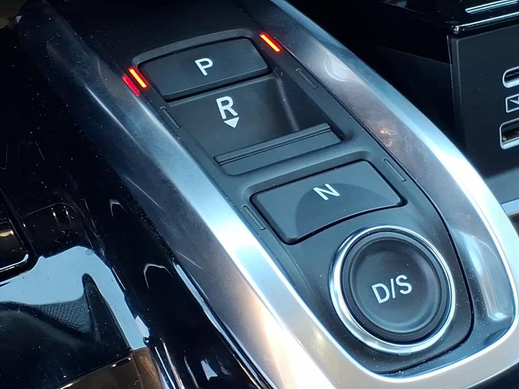 Used 2025 Acura MDX w/ Technology Package image 24