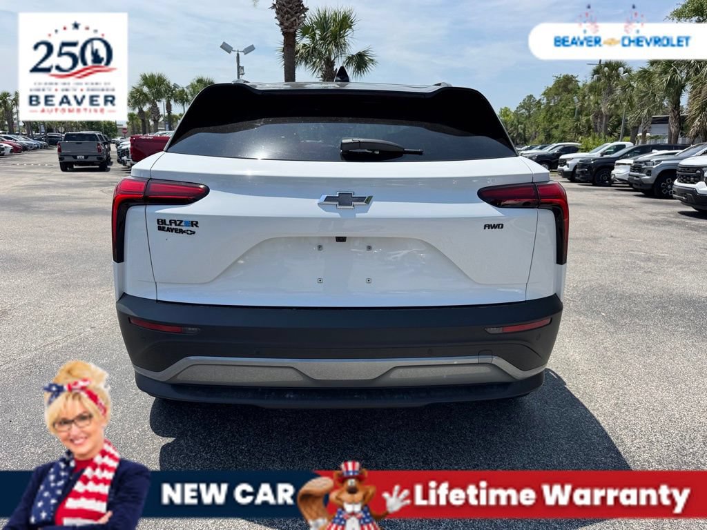 New 2025 Chevrolet Blazer EV LT AWD/4WD image 7