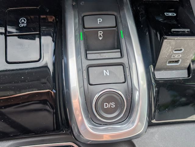 Certified 2024 Acura MDX FWD w/ Technology Package image 25