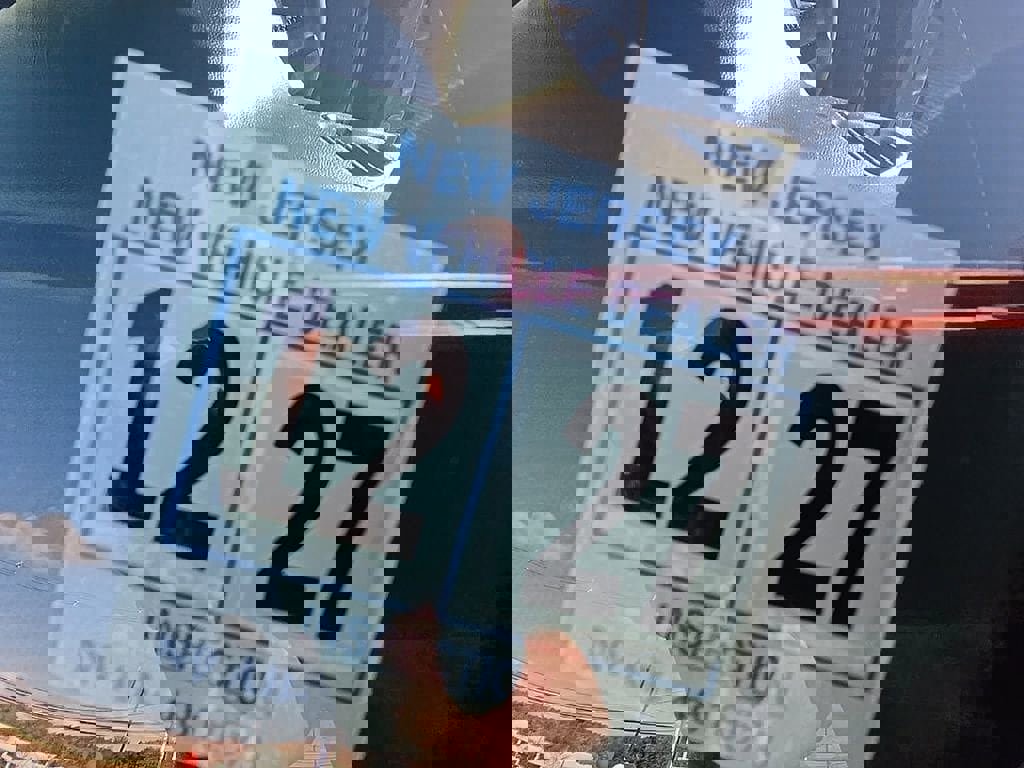 Used 2023 Chevrolet Traverse LT image 46