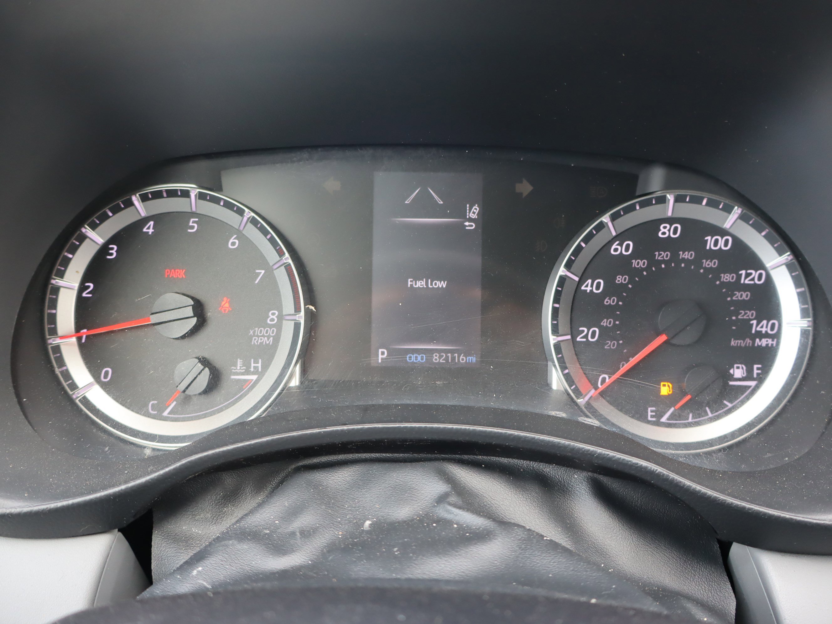 Used 2021 Toyota Highlander LE FWD image 23