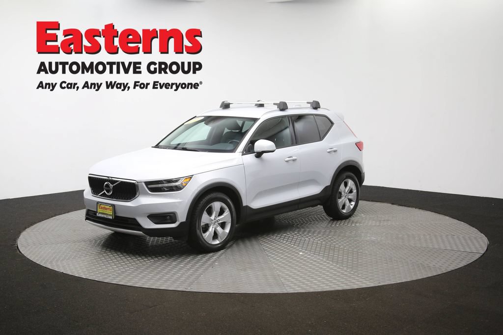 Used 2021 Volvo XC40 T4 Momentum FWD image 54