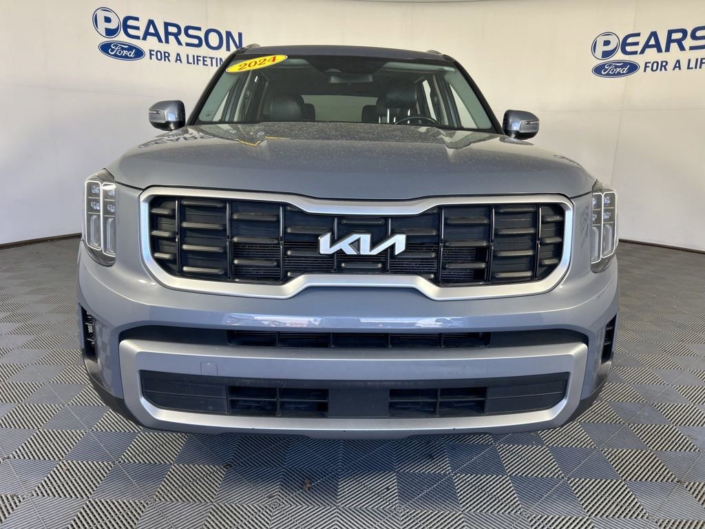 Used 2024 Kia Telluride S w/ S Sunroof Package FWD image 2