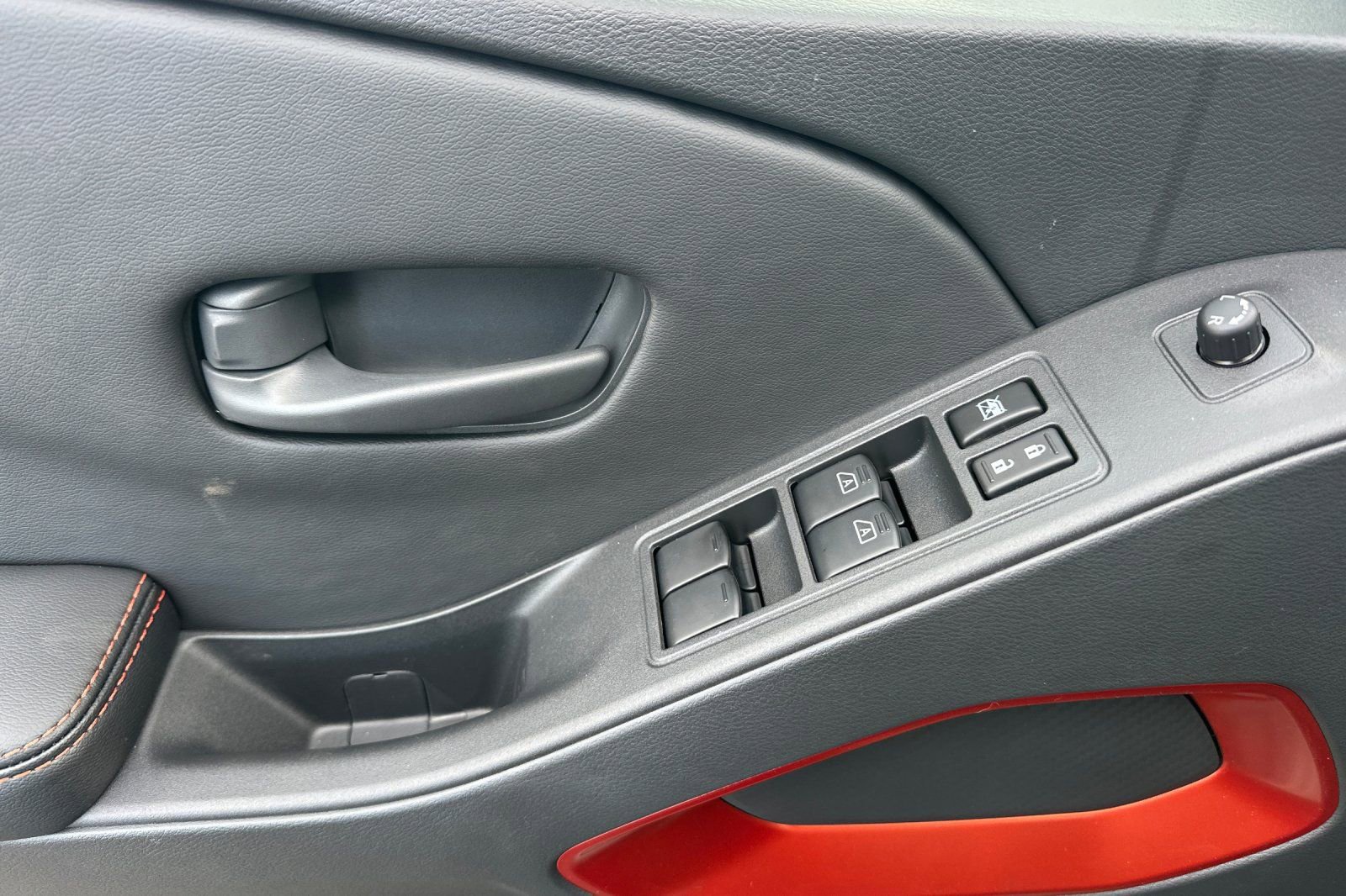 New 2026 Nissan Frontier PRO-4X w/ Pro Premium Package image 8