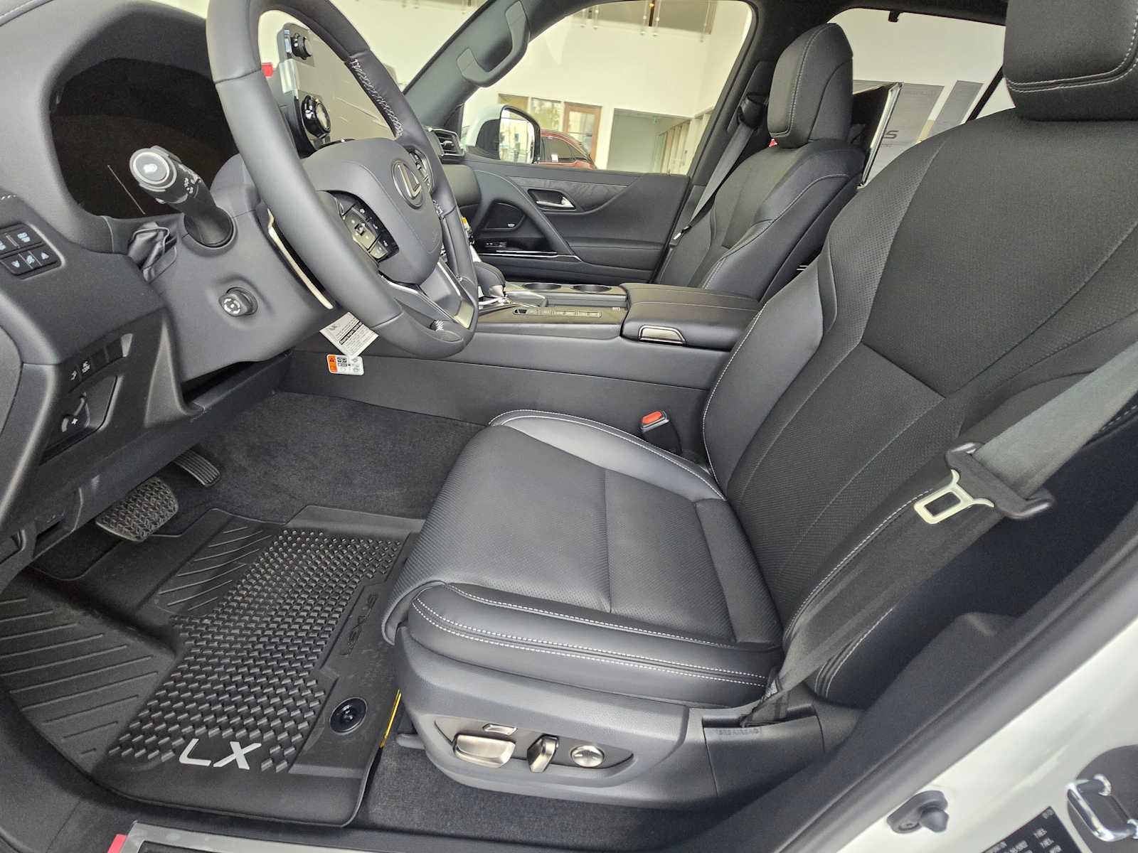 New 2026 Lexus LX 700h Luxury image 23