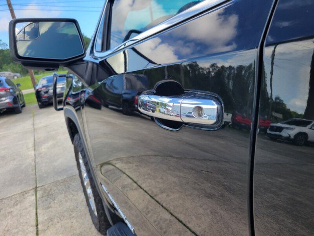 Used 2021 GMC Sierra 1500 SLT w/ SLT Premium Package AWD/4WD image 10