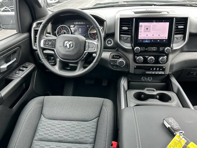 New 2026 RAM 1500 Express AWD/4WD image 16