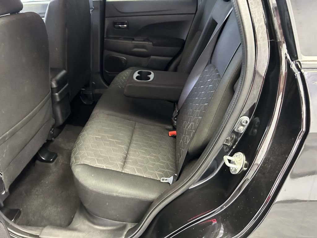 Used 2024 Mitsubishi Outlander Sport ES AWD/4WD image 13