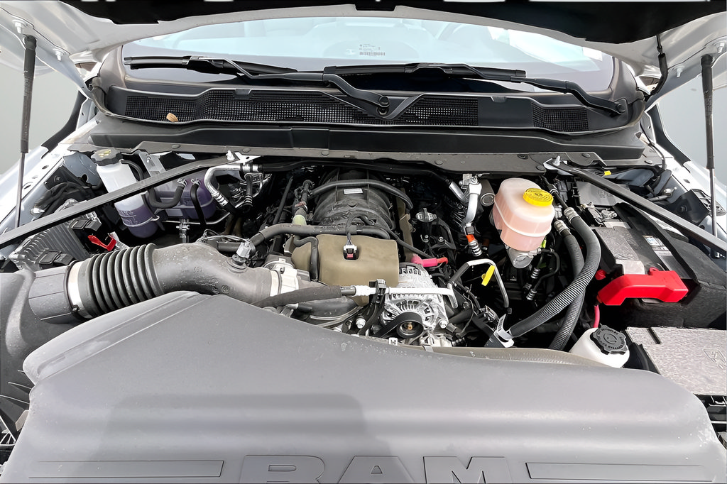 New 2024 RAM 3500 Tradesman AWD/4WD image 11