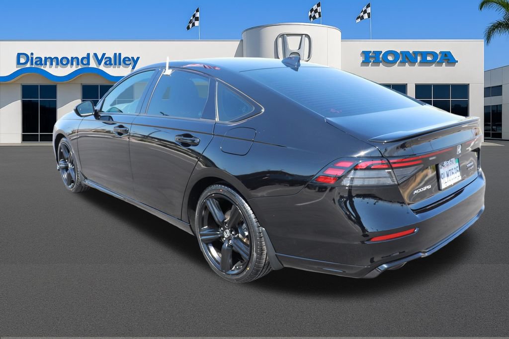 Used 2024 Honda Accord Sport image 4