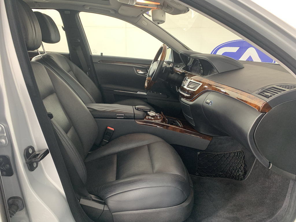 Used 2011 Mercedes-Benz S 550 image 41