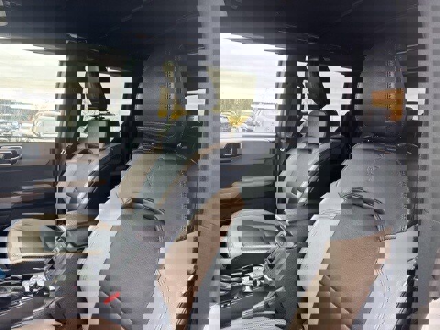 Used 2022 Ford Bronco Wildtrak image 20