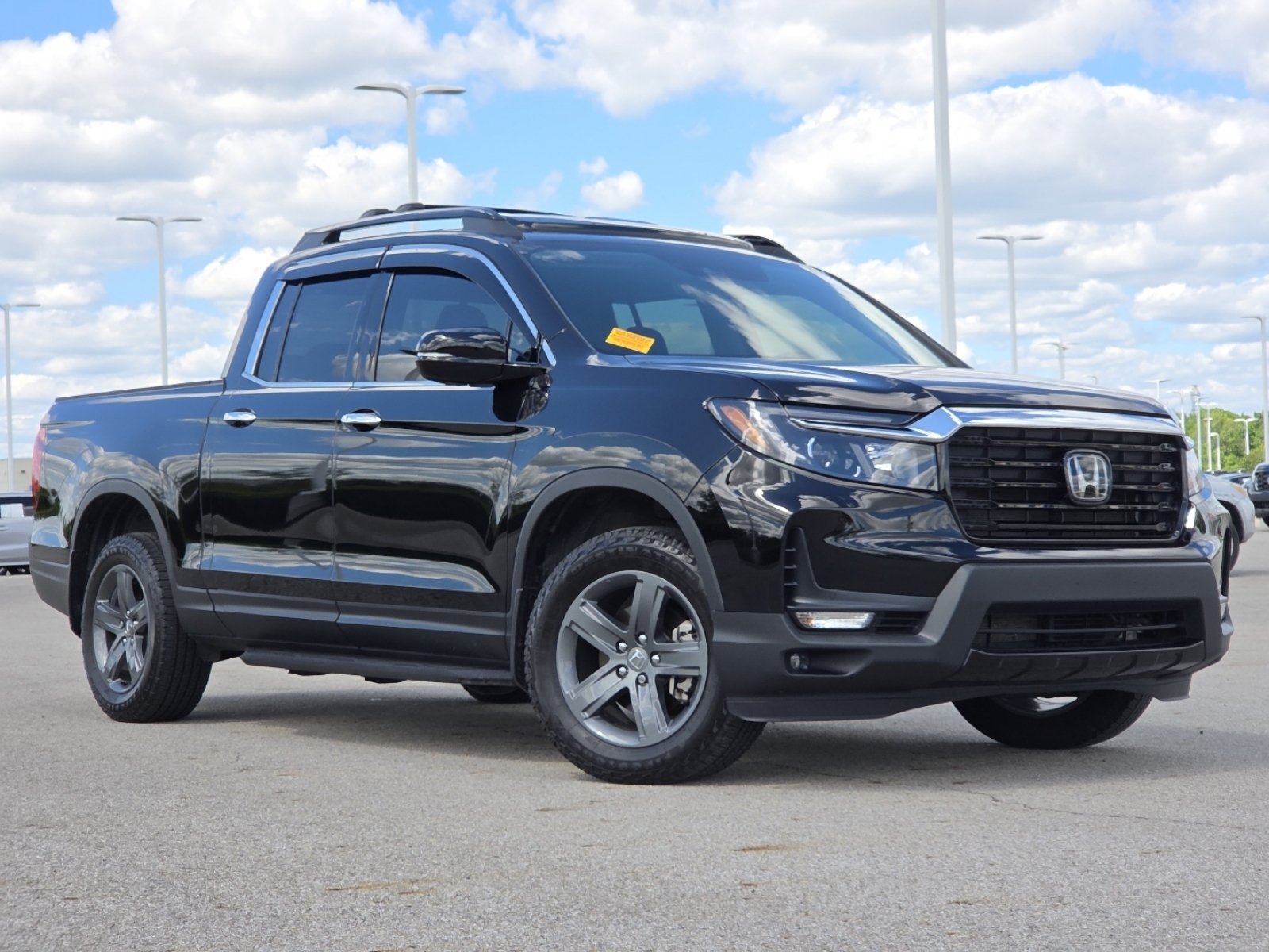 Used 2023 Honda Ridgeline RTL-E image 2