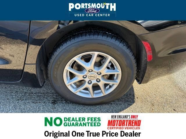 Used 2024 Chrysler Pacifica Touring-L image 27