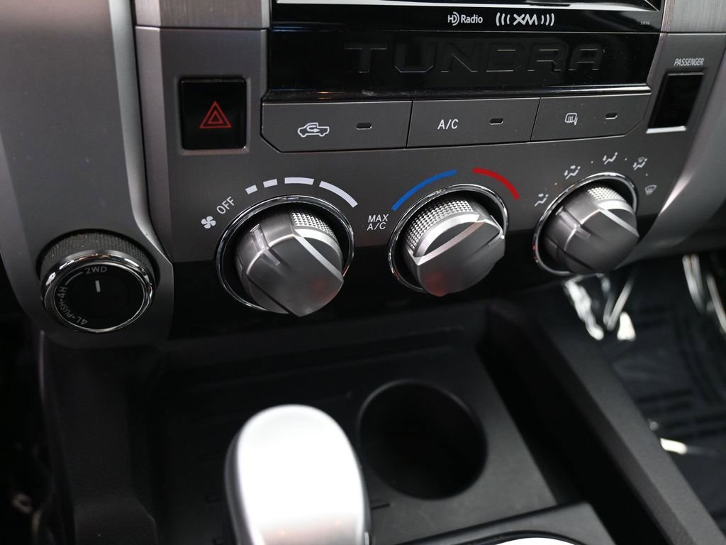 Used 2016 Toyota Tundra SR5 w/ SR5 Upgrade Package image 34