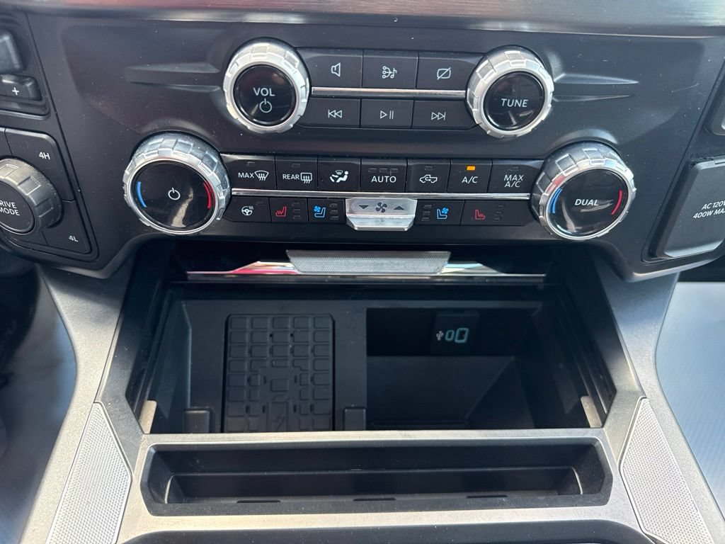 Used 2023 Ford F250 Lariat w/ Lariat Ultimate Package AWD/4WD image 19