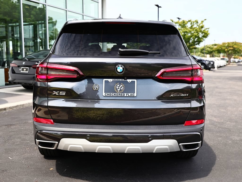 Used 2022 BMW X5 xDrive40i w/ Premium Package AWD/4WD image 10