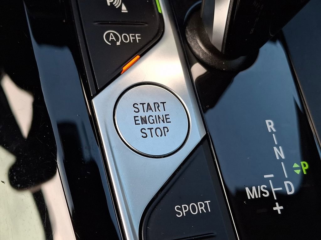 Certified 2022 BMW X3 xDrive30i w/ Convenience Package image 19