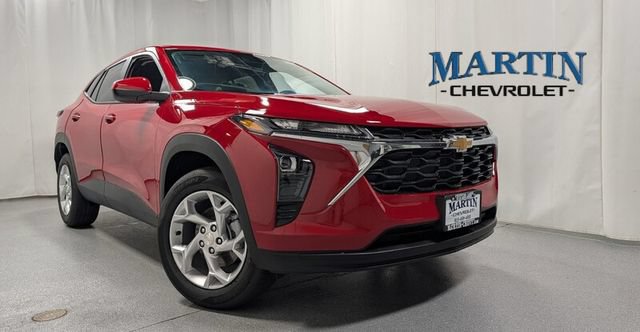 New 2026 Chevrolet Trax LS w/ LS Convenience Package