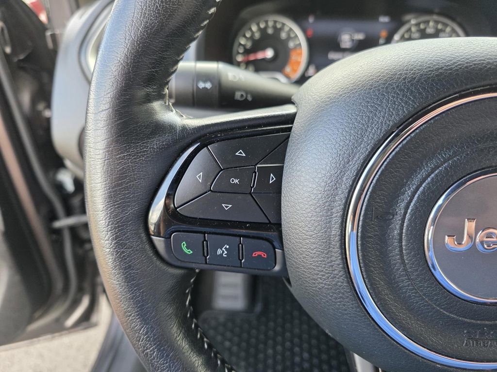 Used 2021 Jeep Renegade Latitude w/ Convenience Group image 16