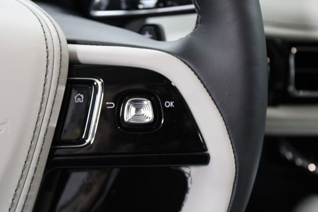 New 2026 Lincoln Aviator Reserve image 39