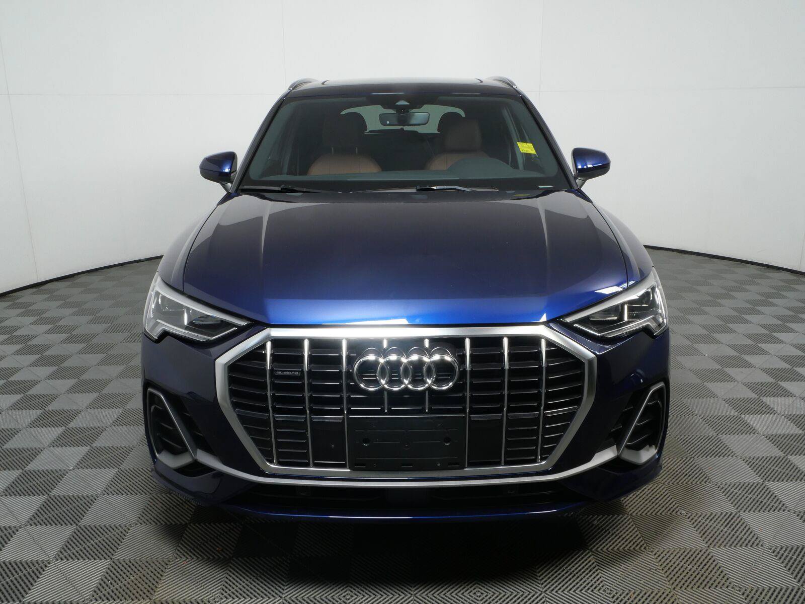 Used 2024 Audi Q3 2.0T Premium AWD/4WD image 34
