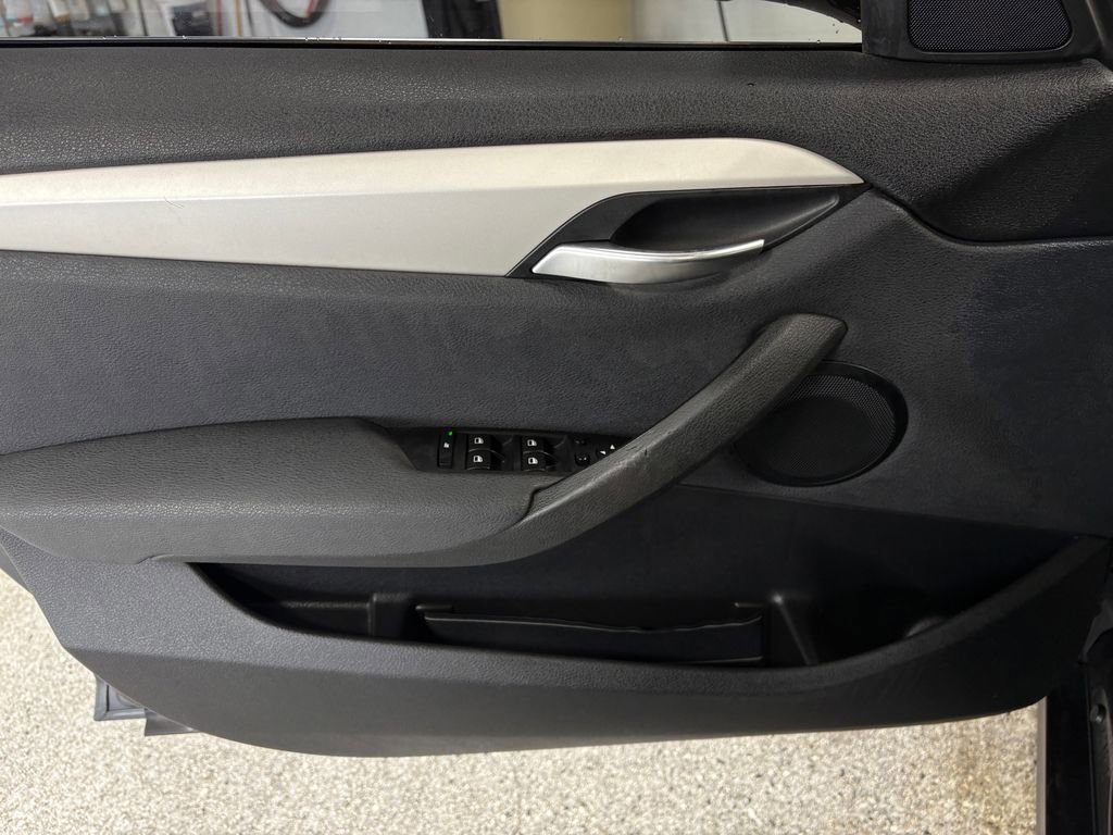 Used 2014 BMW X1 xDrive28i image 13