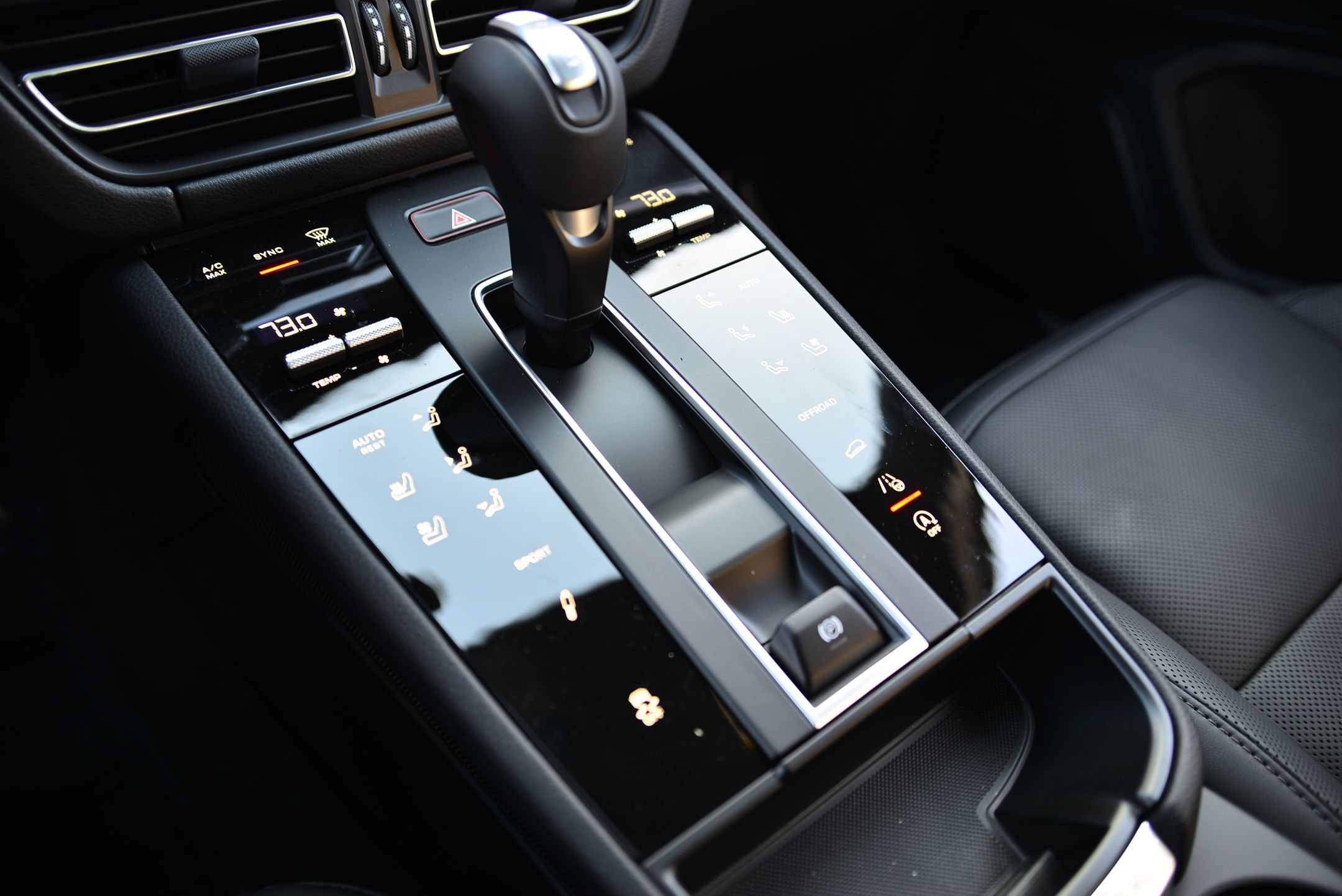 New 2026 Porsche Macan S AWD/4WD image 17