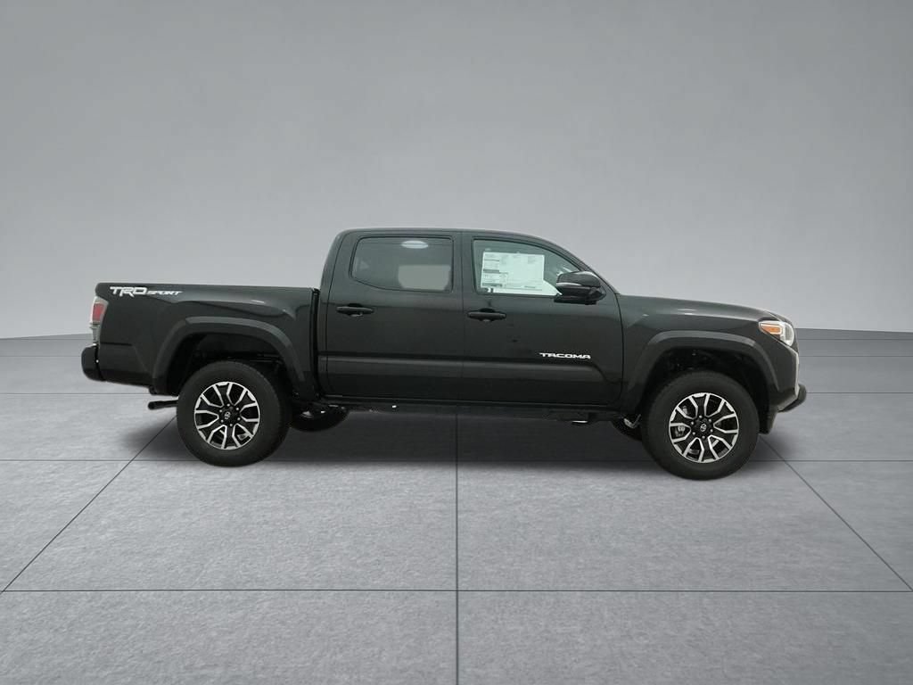 Used 2022 Toyota Tacoma TRD Sport w/ Technology Package RWD image 31