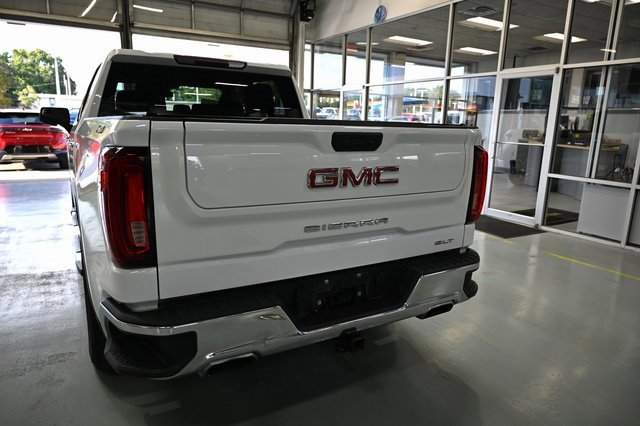 Used 2022 GMC Sierra 1500 SLT w/ SLT Convenience Package image 6