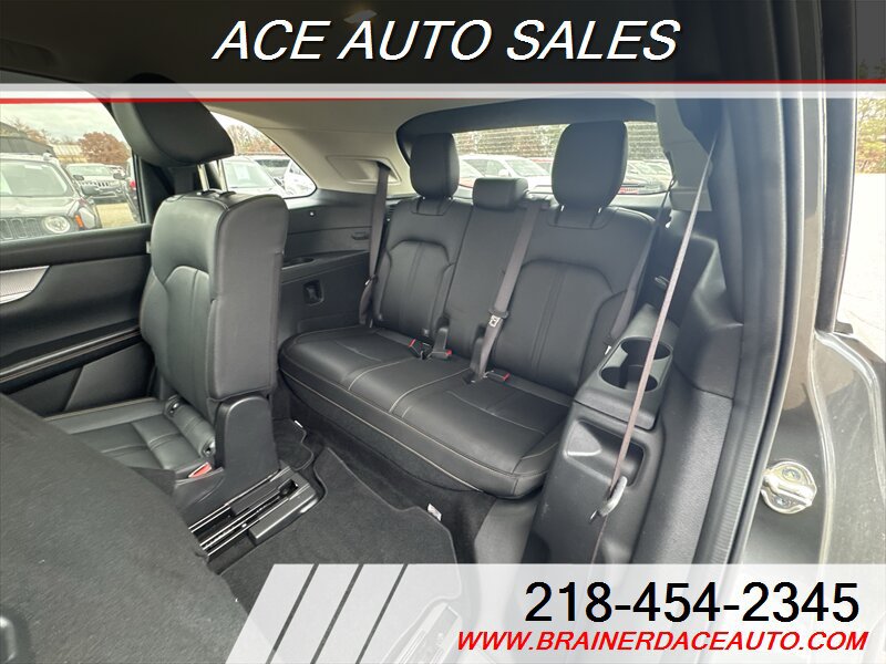 Used 2024 MAZDA CX-90 3.3 Turbo w/ Preferred Plus AWD/4WD image 9