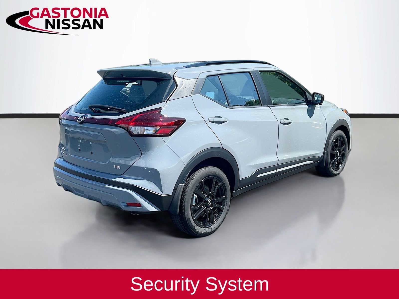 Used 2024 Nissan Kicks SR w/ SR Premium Package image 9
