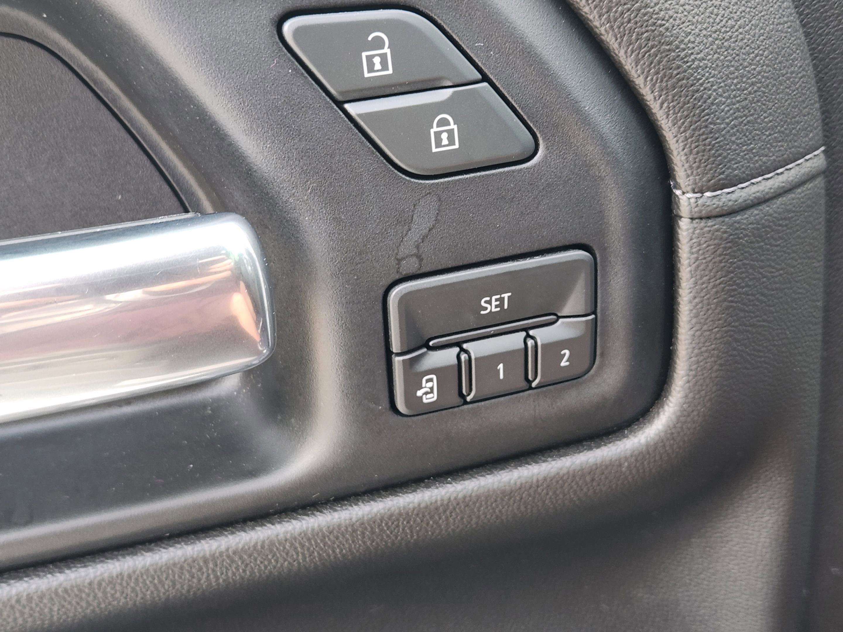Used 2019 GMC Sierra 1500 SLT image 27