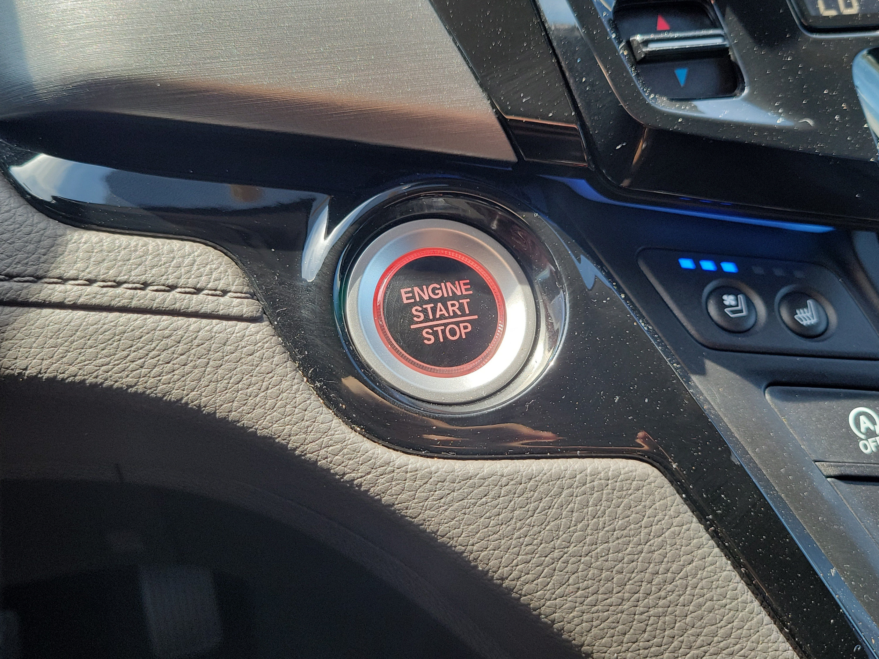 Certified 2018 Honda Odyssey Elite image 32